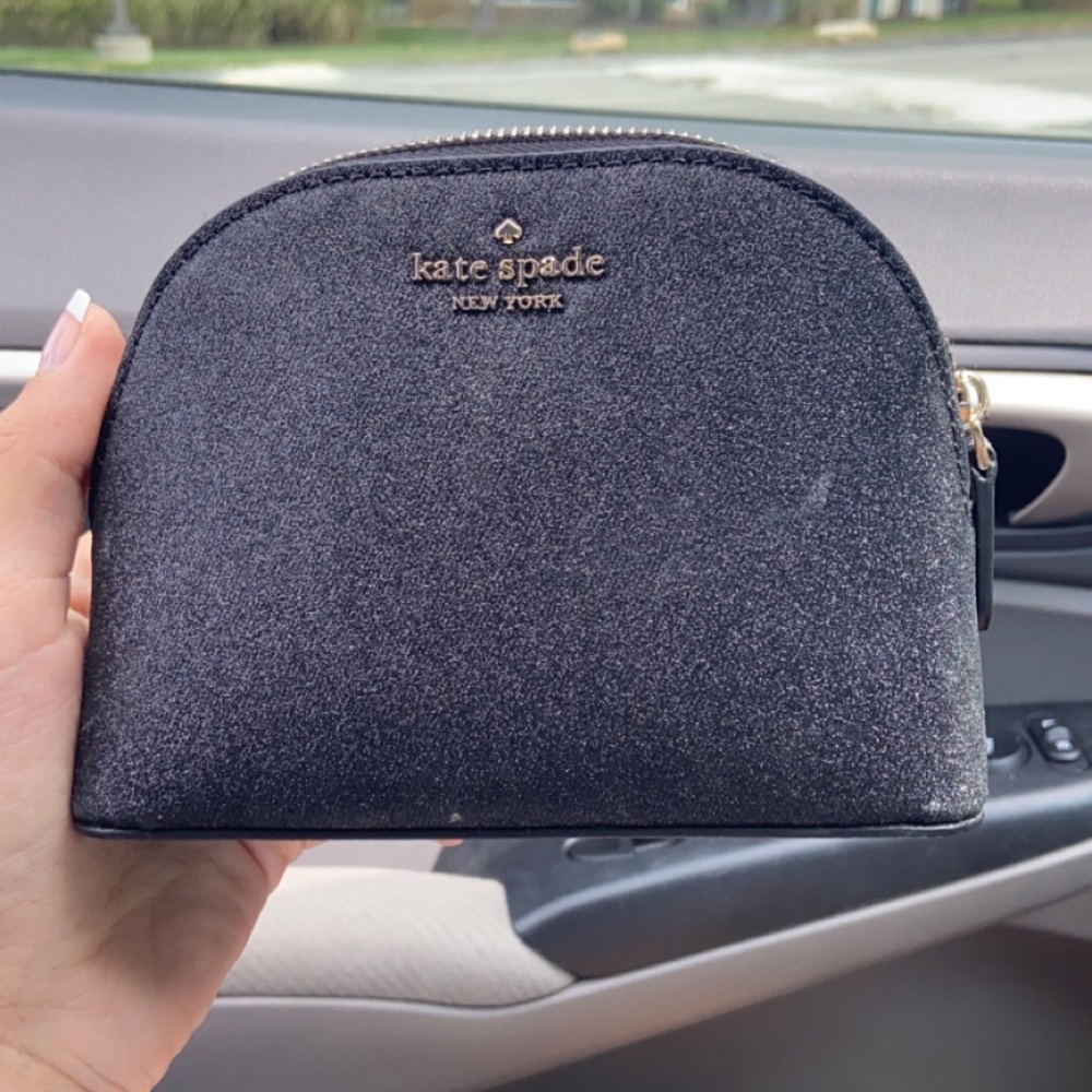 Kate spade small dome cosmetics case